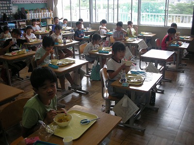 ラーメン給食２