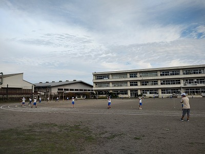 中学年３