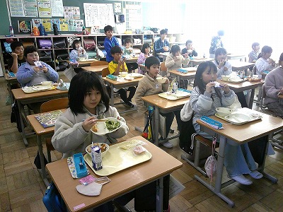 ２年給食１