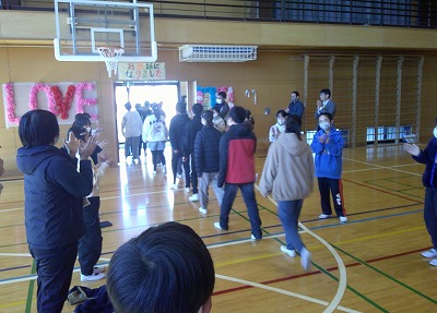 ６年３