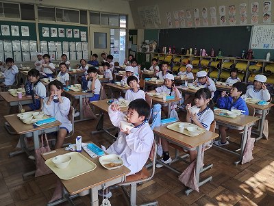 １年給食２