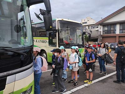 中学年出発2