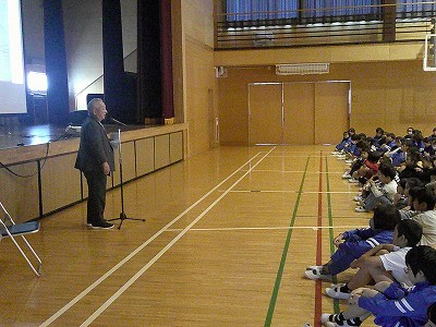 全校集会3