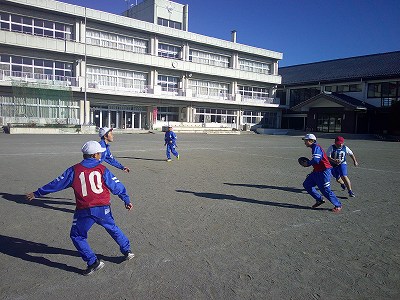 4年８