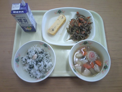 給食