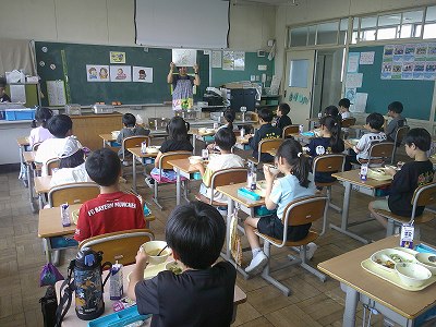 給食１