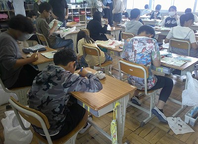 ６年
