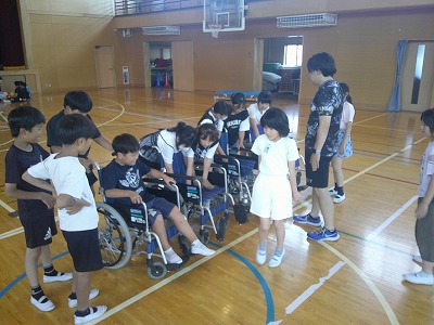 ４年５
