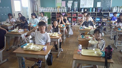 給食５