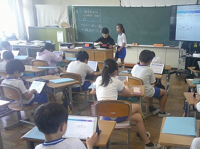 3年2