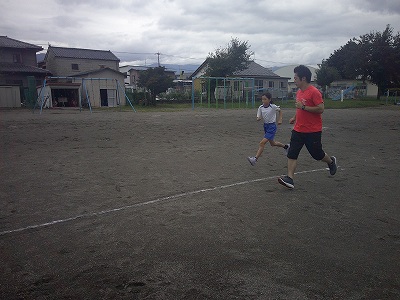 陸上２