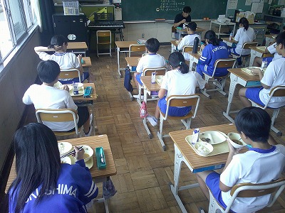 給食２