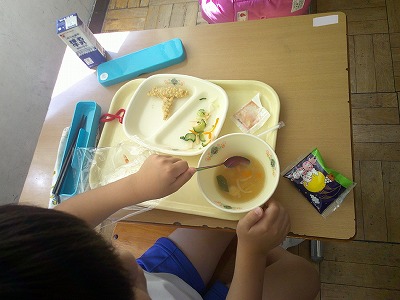 給食３