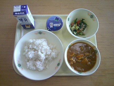 給食１