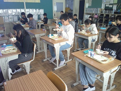 給食２