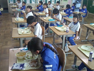 給食２