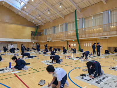 PXL_20251219_010748690