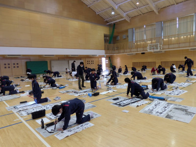 PXL_20251219_021410368